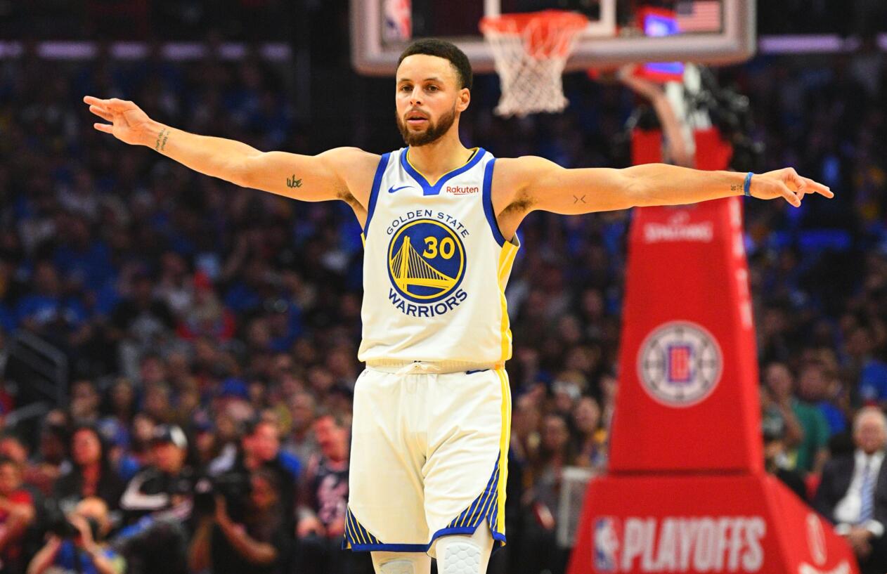 中表现出色 中表现出色