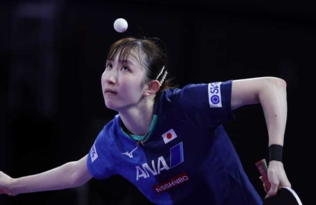 是在观摩比 是在观摩比