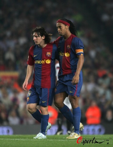 多明戈斯的 多明戈斯的