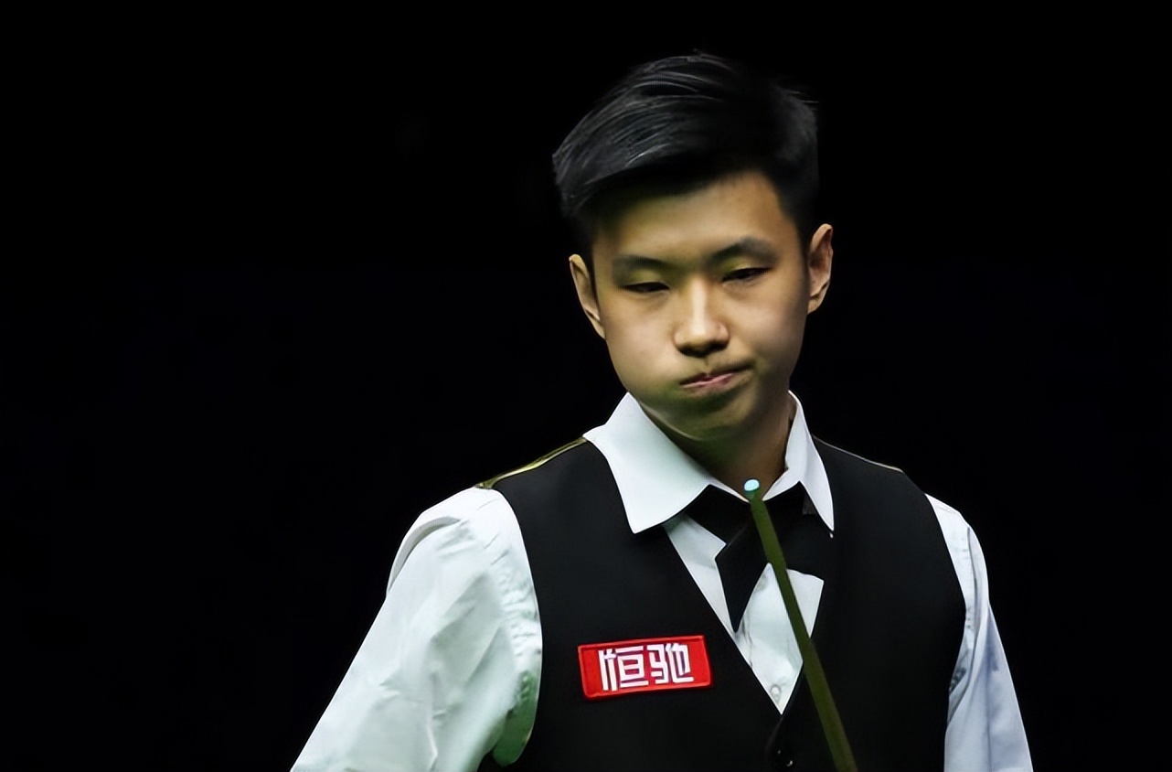 受媒体采访 受媒体采访