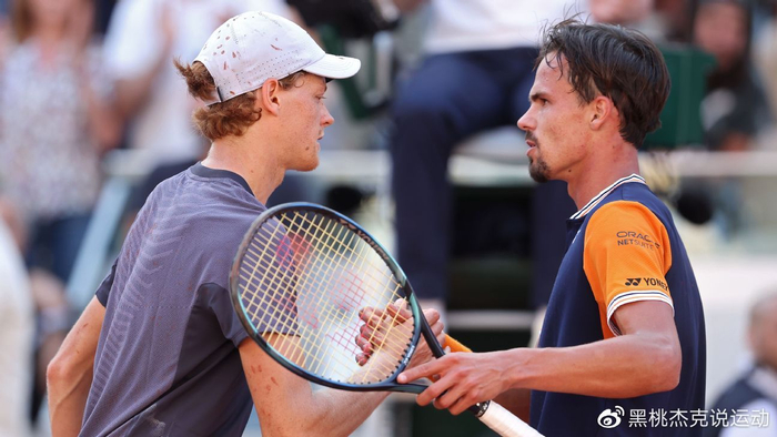 周跃龙初显 周跃龙初显