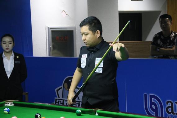 于依赖詹姆 于依赖詹姆