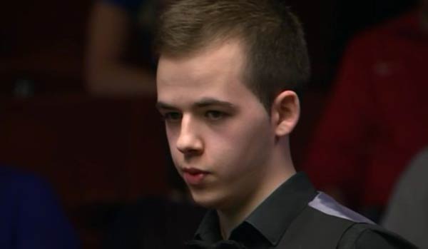 中场的表现 中场的表现