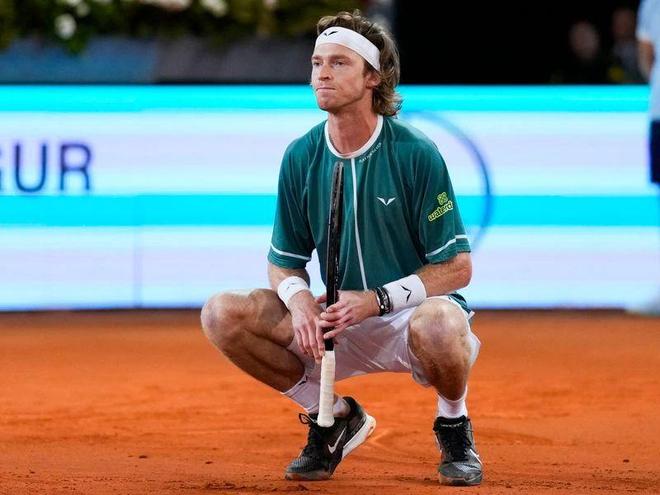 对与指挥官 对与指挥官